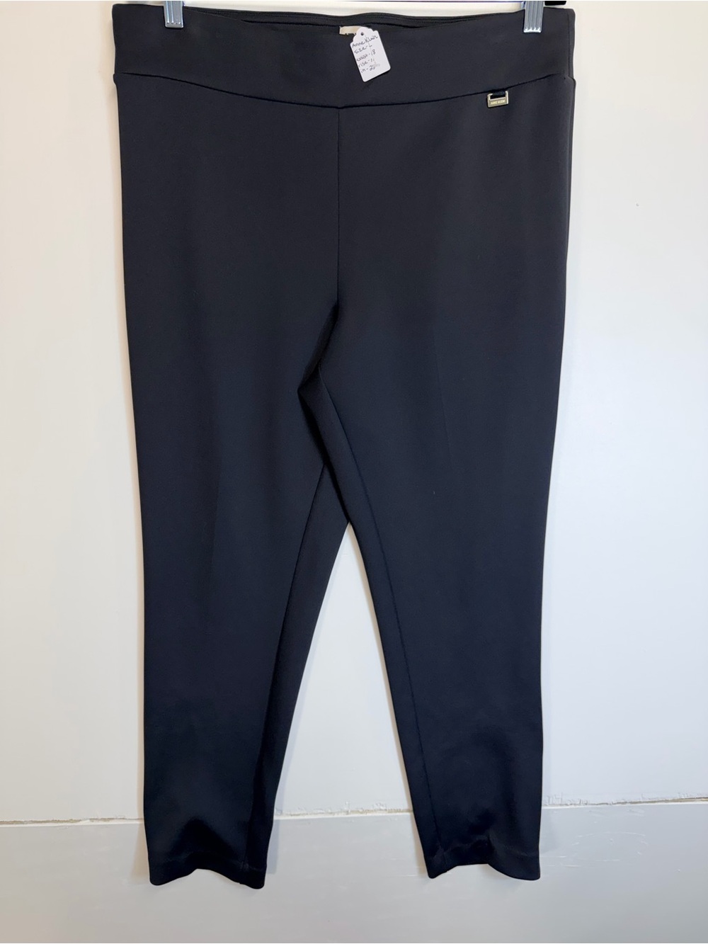 W153 Anne Klein Black Stretch Ponte Ankle Pants